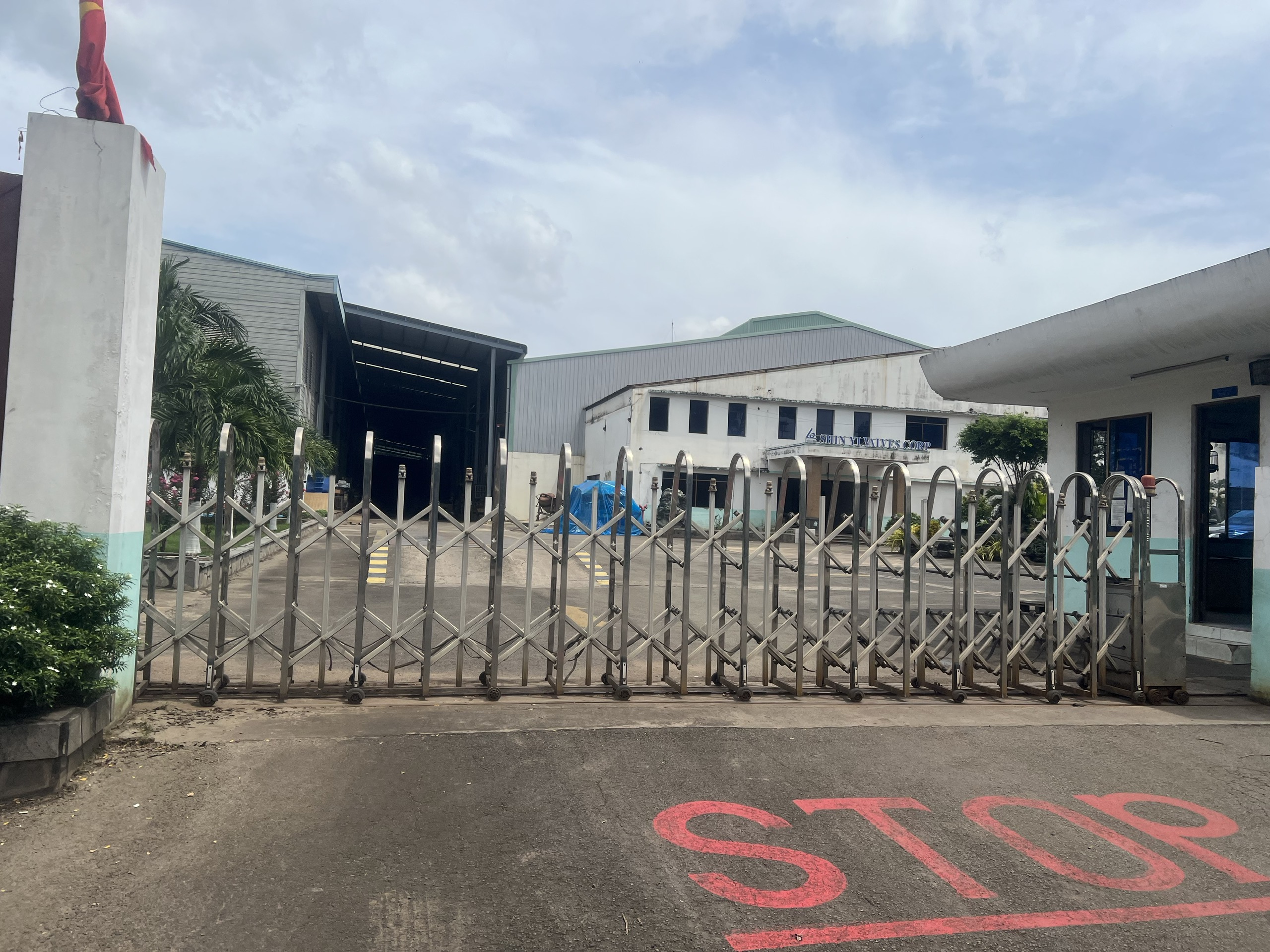 Outerview of gate 3.jpg